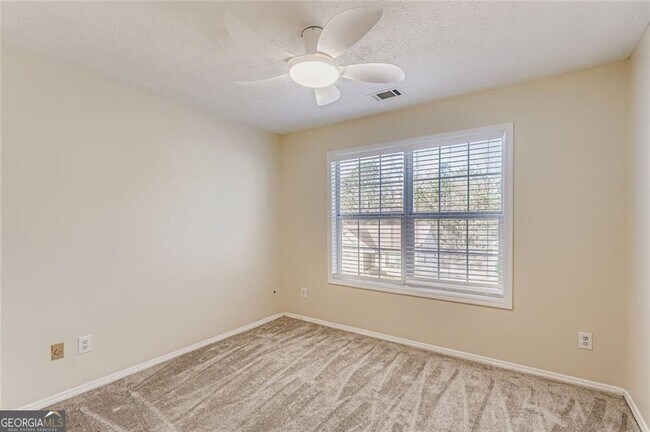 Building Photo - 6543 Alford Way