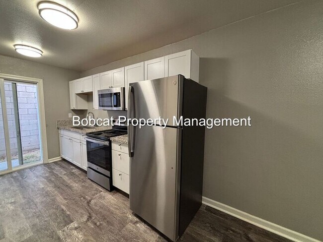 Building Photo - 2590 N Carson St