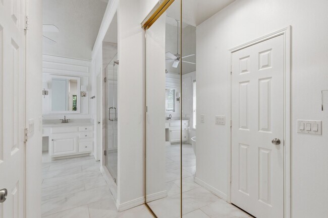 Building Photo - 26 E Sterling Pond Cir