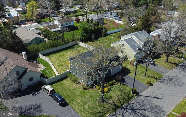 Primary Photo - 35 Hillside Rd