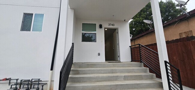 Building Photo - LANFRANCO(3743)