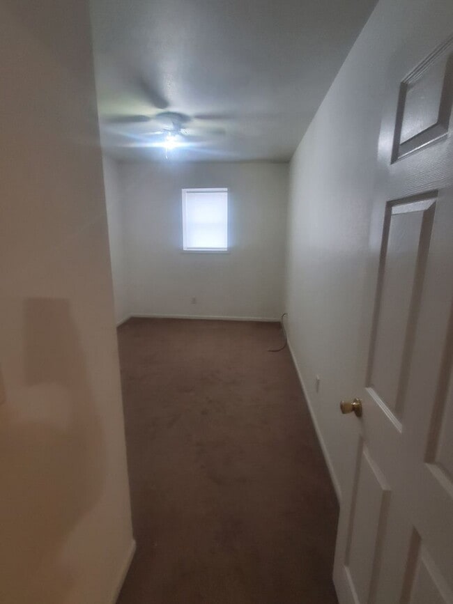 Building Photo - 127 N Jefferson St