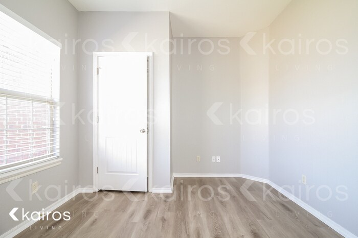 Building Photo - 4209 Notting Hill Dr