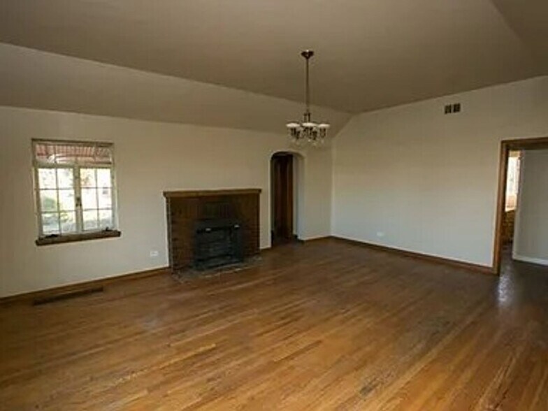 Building Photo - 1395 N Harlan St