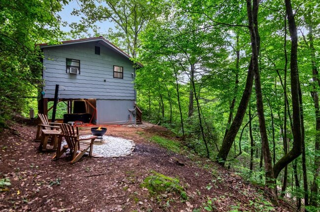 Building Photo - 338 Canter Ct