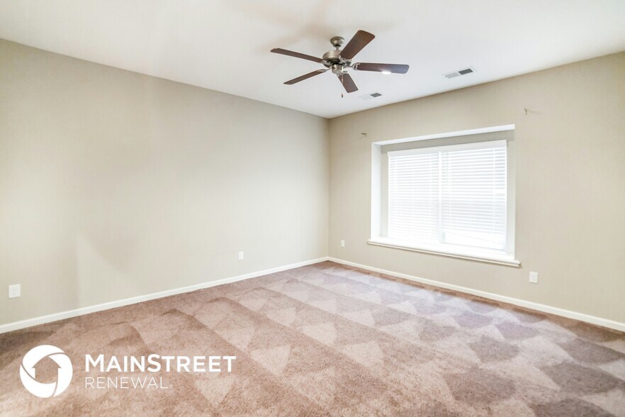 Building Photo - 1516 NE Jaclyn Dr