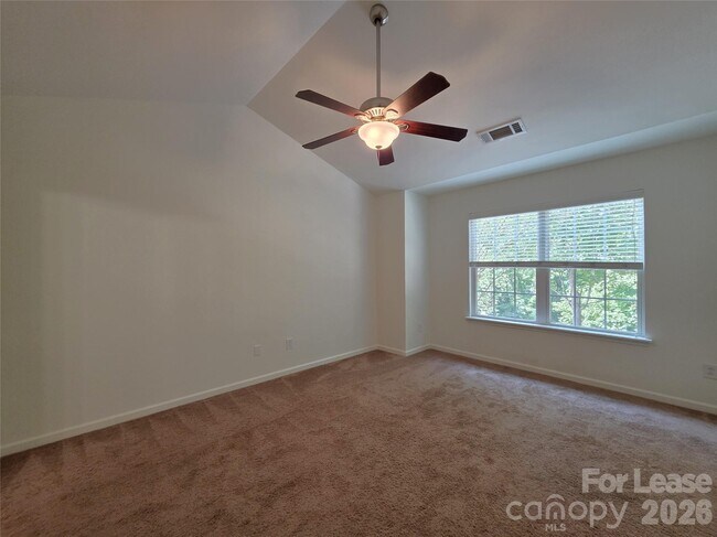 Building Photo - 360 Tidmarsh Ct NW