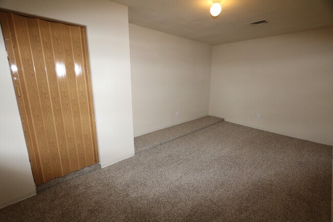 Building Photo - 20014 Chipplegate Ln