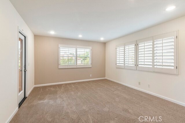 Building Photo - 11930 N Riviera