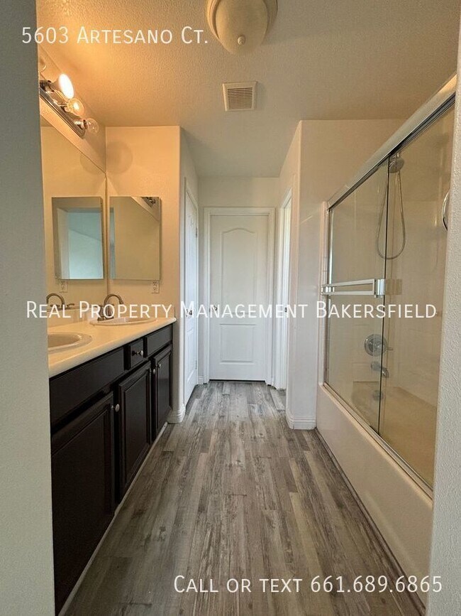 Building Photo - 5603 Artesano Ct