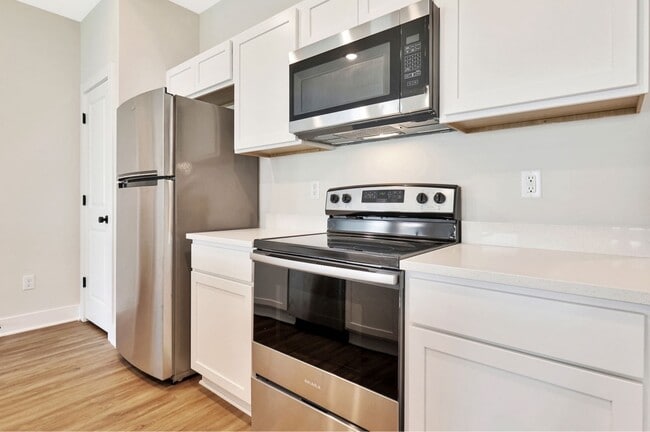 Building Photo - 1121 N Joye St