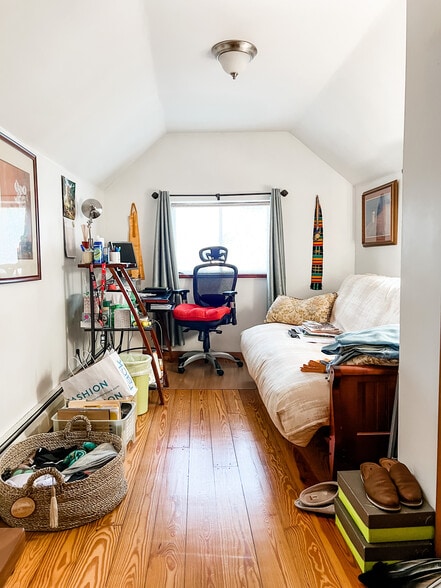 Building Photo - 4 Shawsheen Rd