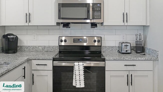 Building Photo - 3050 Steeple Cir