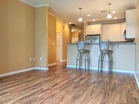 Building Photo - 3872 S Lake Dr