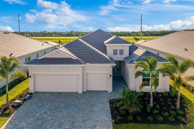 Building Photo - 5604 Lightning Whelk Ln