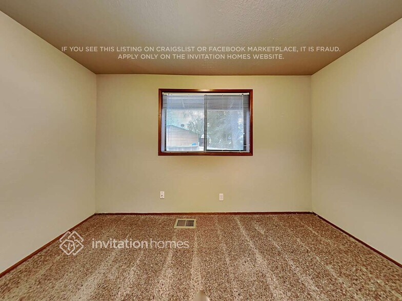 Building Photo - 19401 78th St E