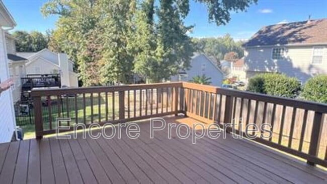 Building Photo - 104 Ackley Ct