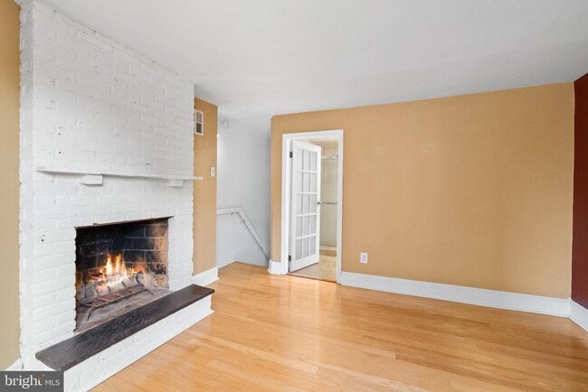 Building Photo - 2700-14 South St