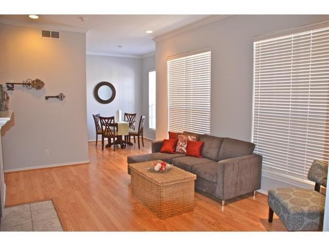 Building Photo - 3311 Blackburn St