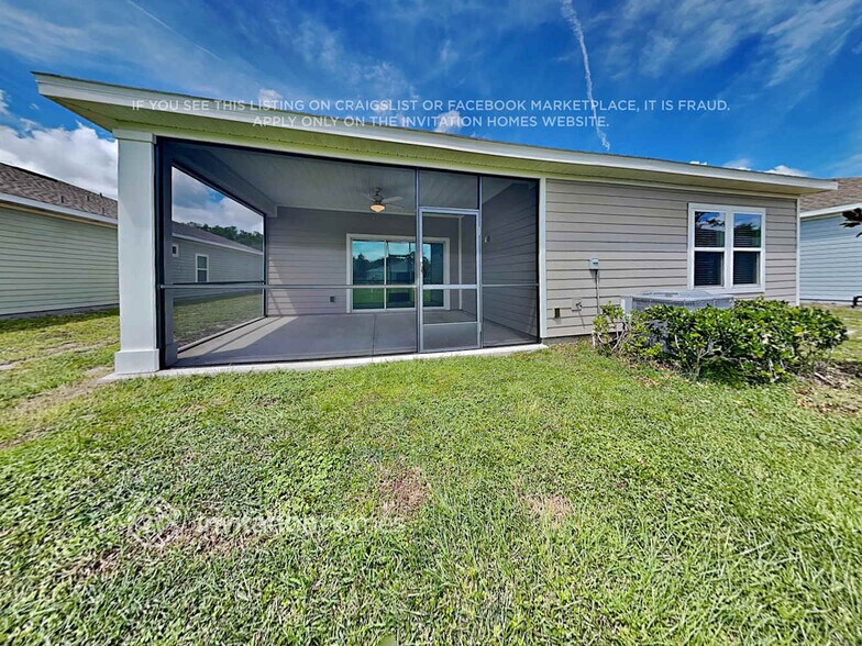 Building Photo - 11255 Oyster Creek Rd