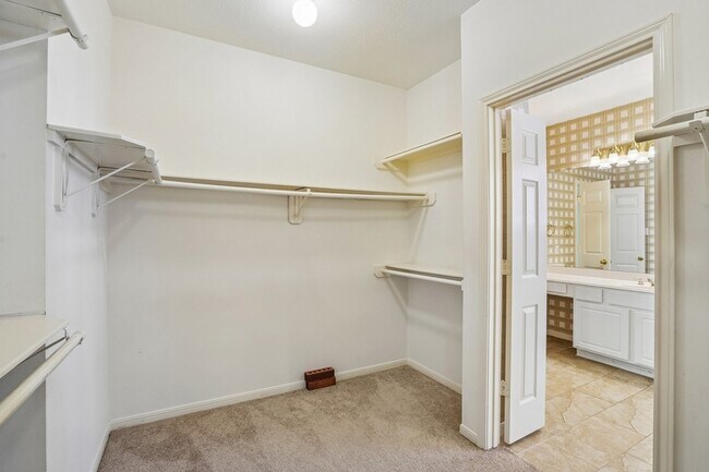 Building Photo - 15415 Truslow Point Ln
