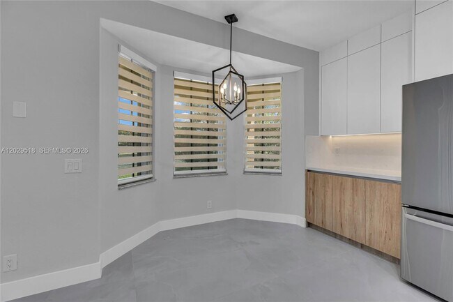 Building Photo - 1140 Cedar Falls Dr
