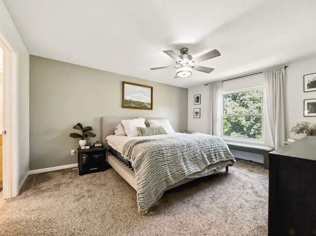 Building Photo - 4689 Inlet Ln