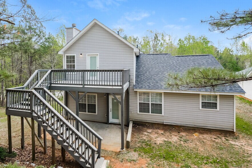 Building Photo - 2780 Highland Hill Pkwy