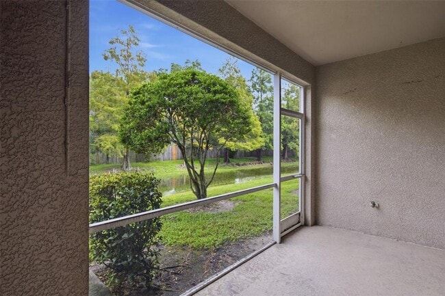 Building Photo - 4132 Bismarck Palm Dr