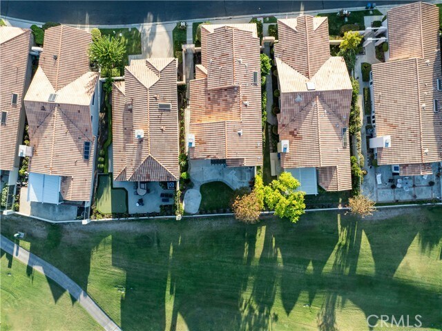 Building Photo - 58 Via Candelaria