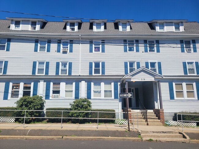Primary Photo - 39 Park St