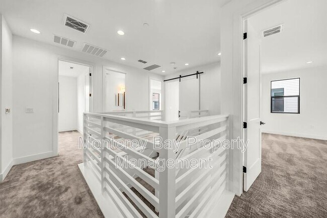 Building Photo - 111 Sea Shell Ave