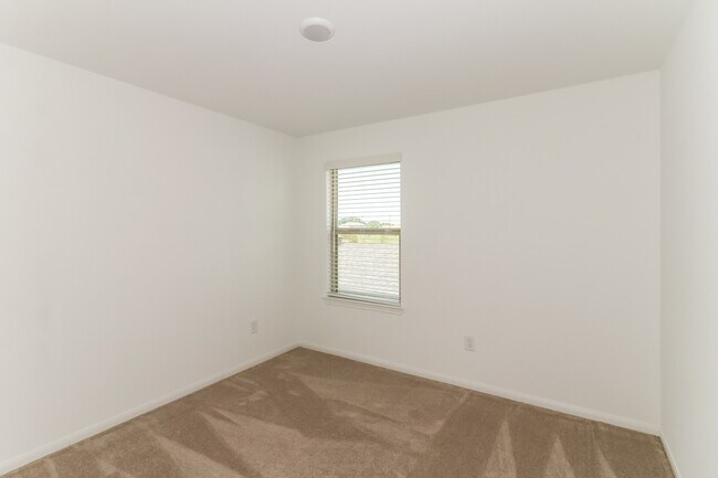 Building Photo - 1321 Grass Bnd Dr