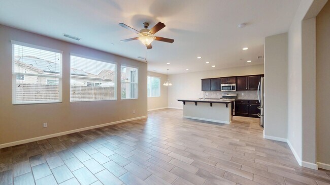 Building Photo - 3033 Antonio Ln