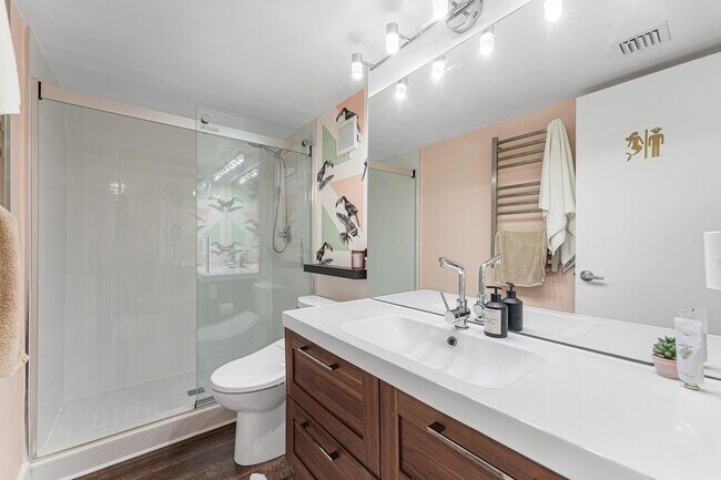 Building Photo - 3450 S Ocean Blvd