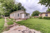 Building Photo - 1733 E Marshall St