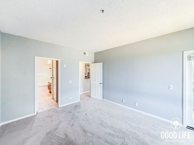 Building Photo - 5895 Friars Rd