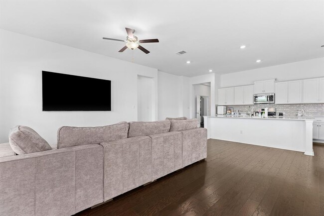 Building Photo - 157 Venti Cove