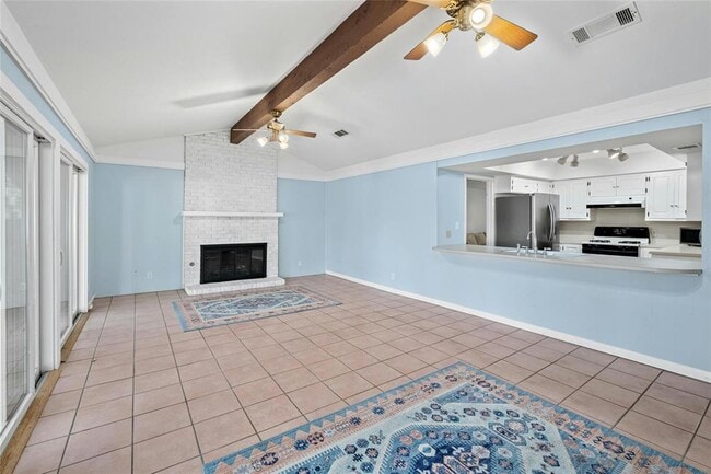 Building Photo - 7110 Sungate Dr