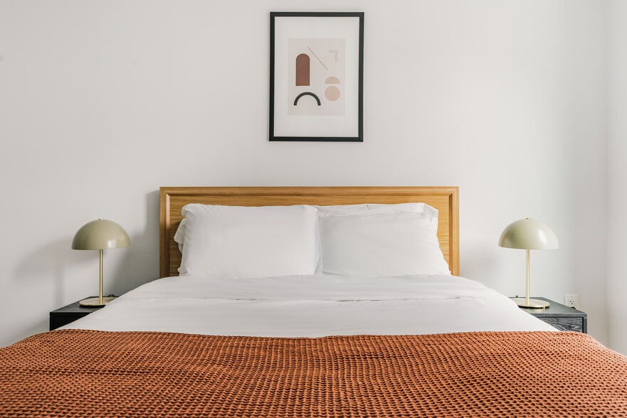 Building Photo - 455 I St NW