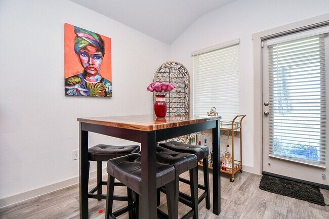 Building Photo - 8134 Sugar Cane Ln