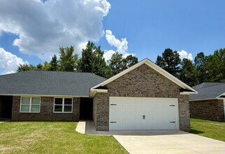 Building Photo - Now Available!  Close to Shaw AFB!