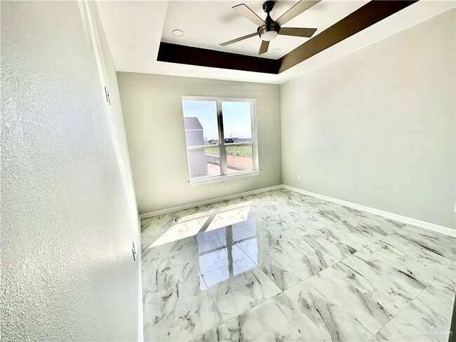 Building Photo - 22 West Dr