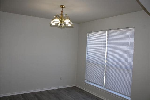 Building Photo - 1706 Caravan Trail