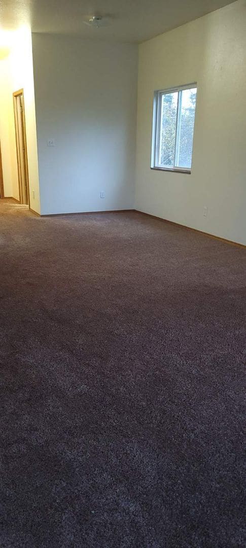 Building Photo - 145 N 13th St