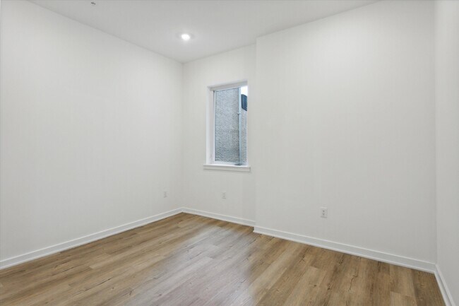 Building Photo - 1809 N 18th St