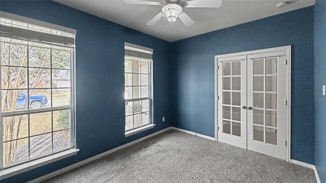 Building Photo - 2704 Evening Mist Dr