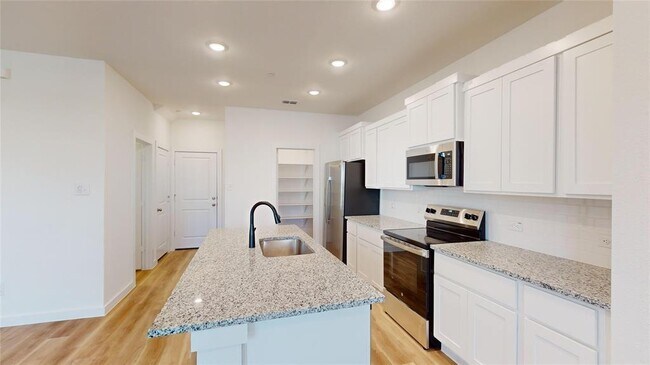 Building Photo - 2903 Parks Mccoy Ln