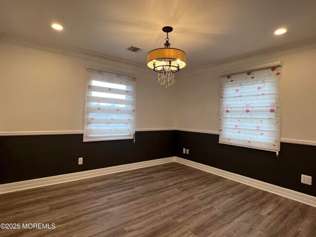 Building Photo - 699 Tennent Rd