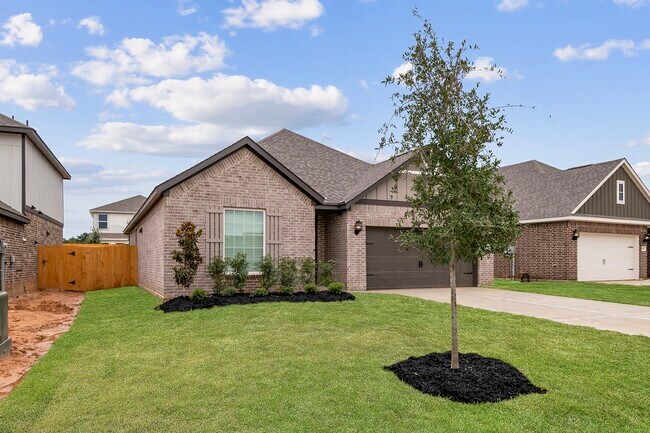 Building Photo - 23110 Dadi Orchid Dr